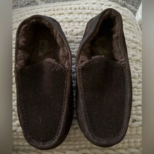 Men’s Uggs! Size 8 Brown